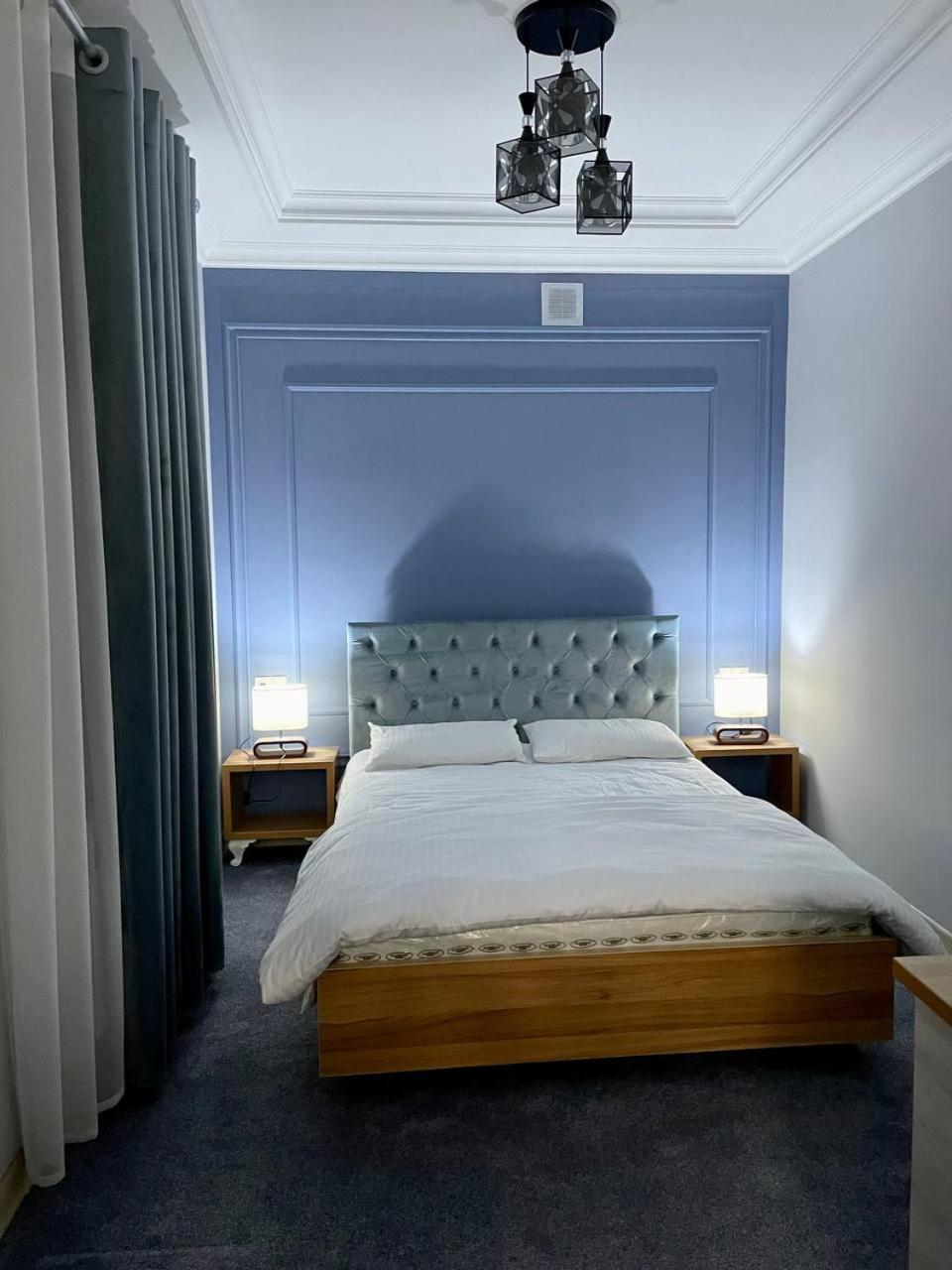 Hotel Plus 1 Samarkand Bagian luar foto